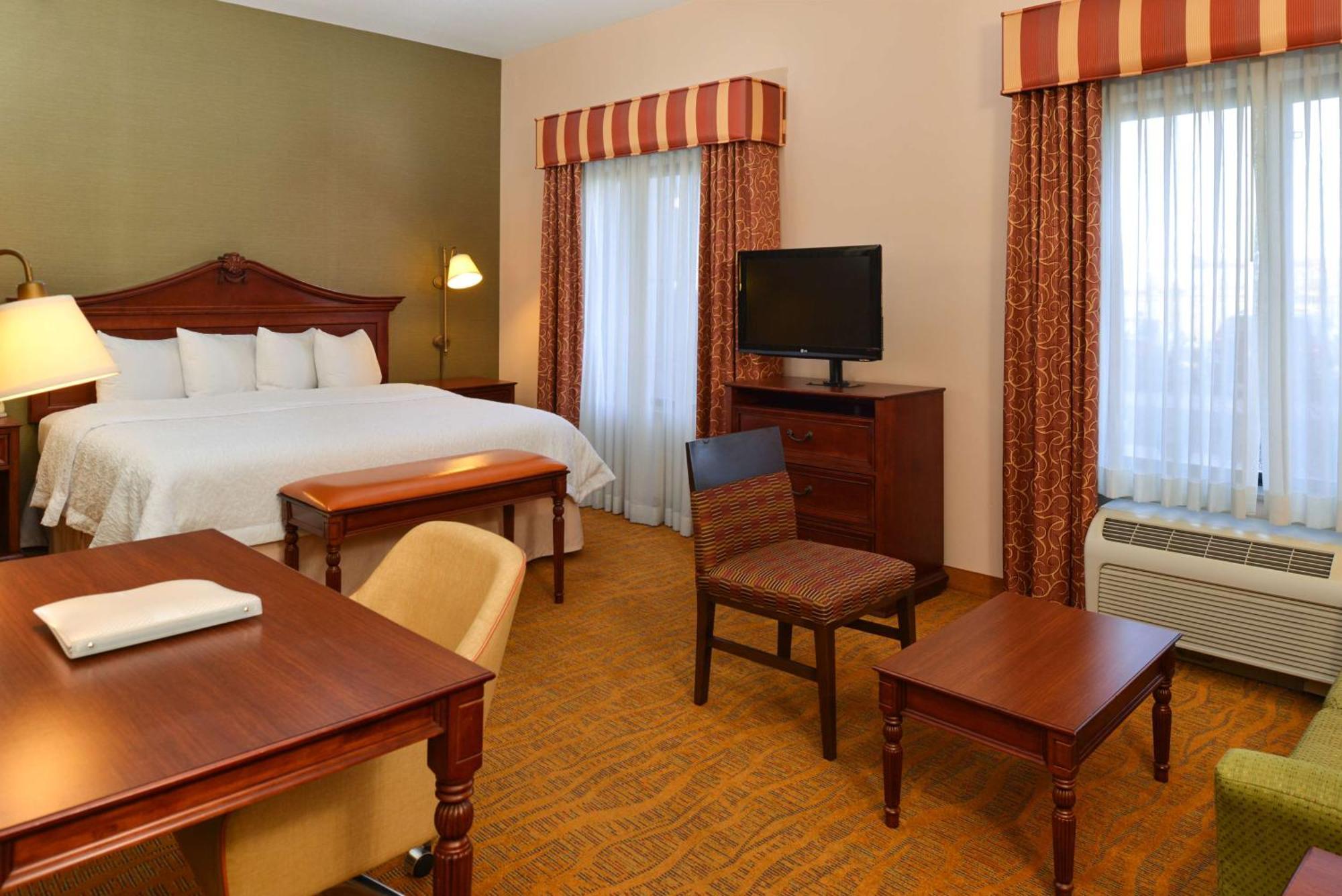 Hampton Inn & Suites Albuquerque-Coors Road Екстериор снимка