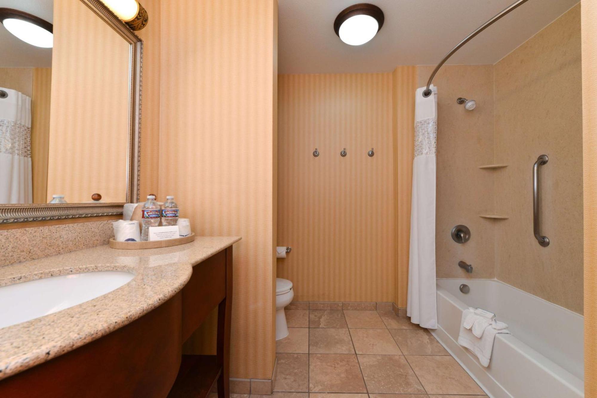 Hampton Inn & Suites Albuquerque-Coors Road Екстериор снимка