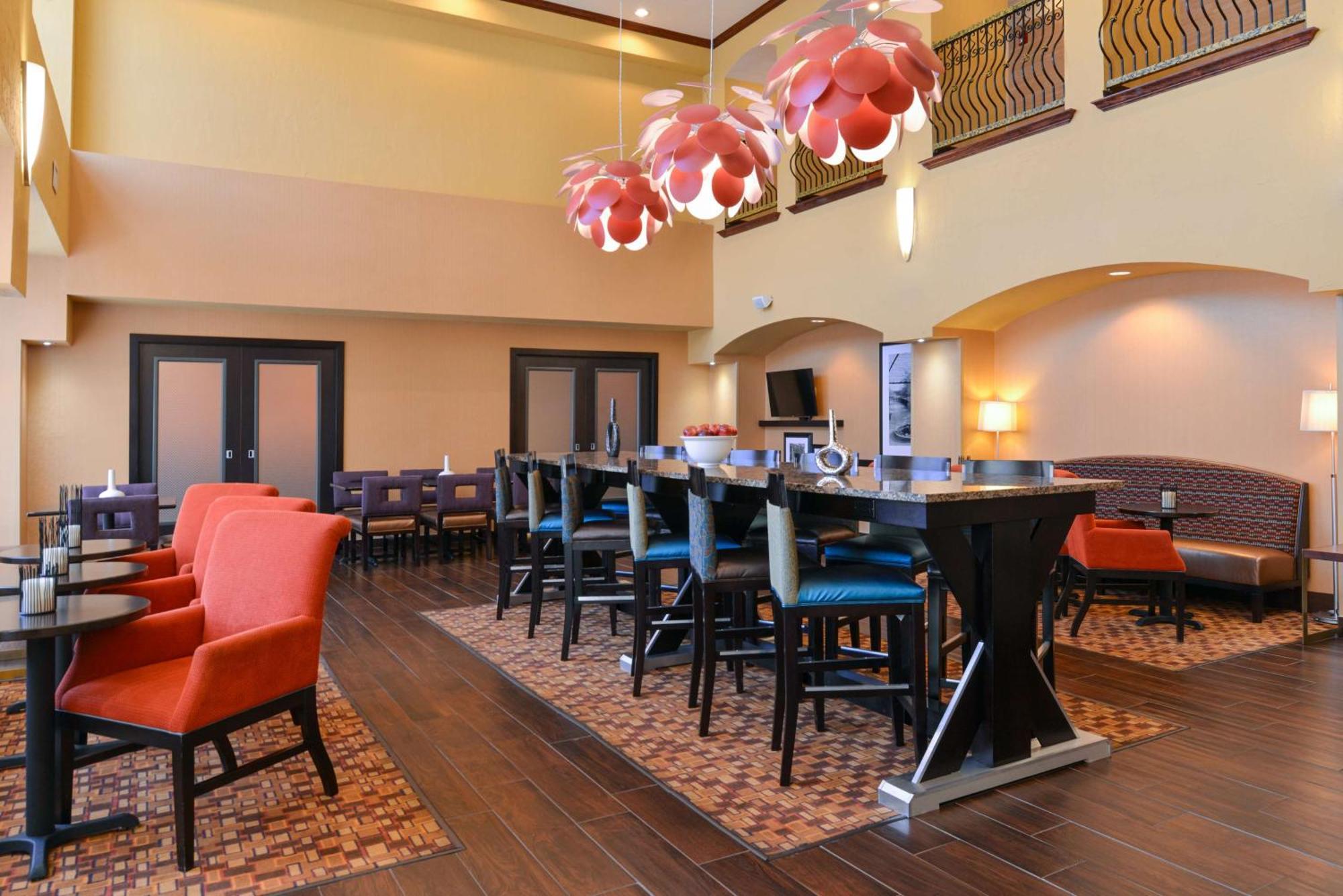 Hampton Inn & Suites Albuquerque-Coors Road Екстериор снимка