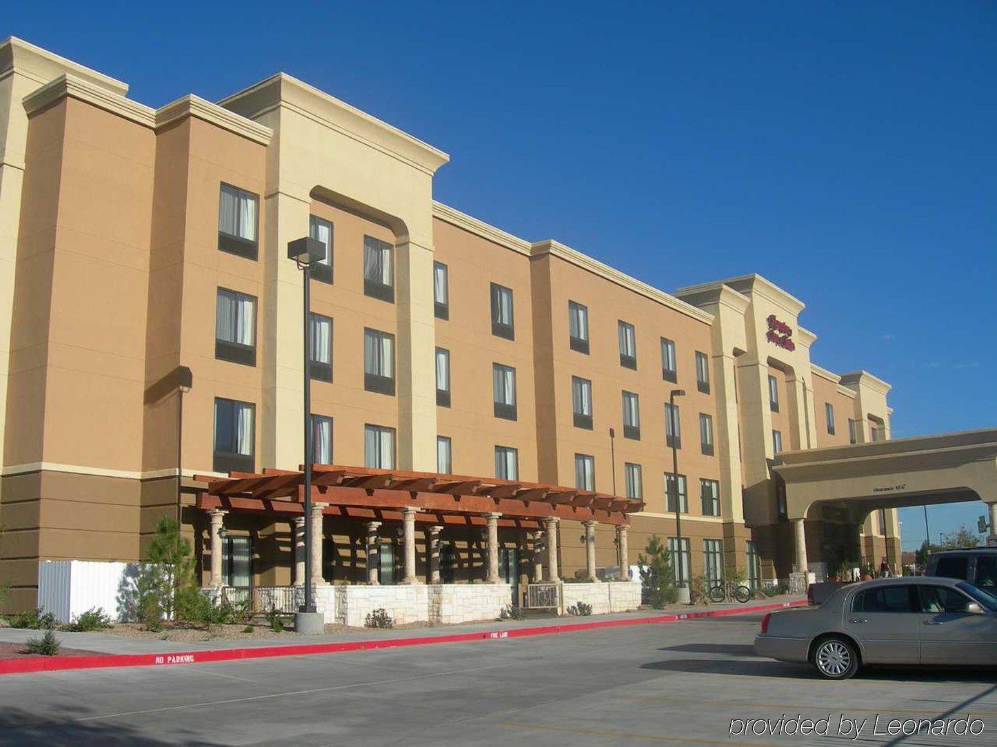 Hampton Inn & Suites Albuquerque-Coors Road Екстериор снимка
