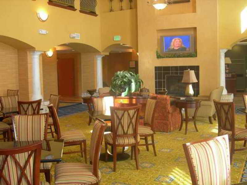Hampton Inn & Suites Albuquerque-Coors Road Ресторант снимка
